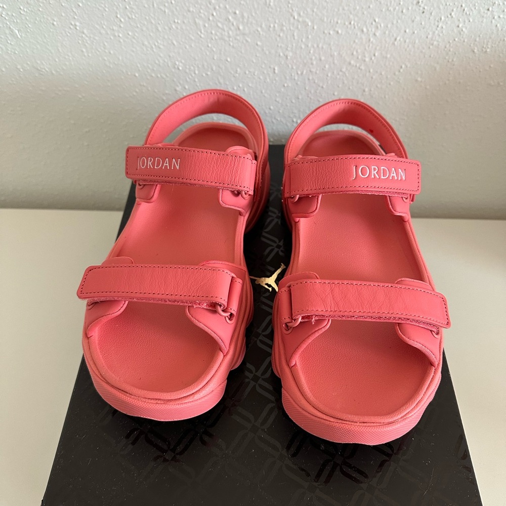 Jordan Deja Sandals
